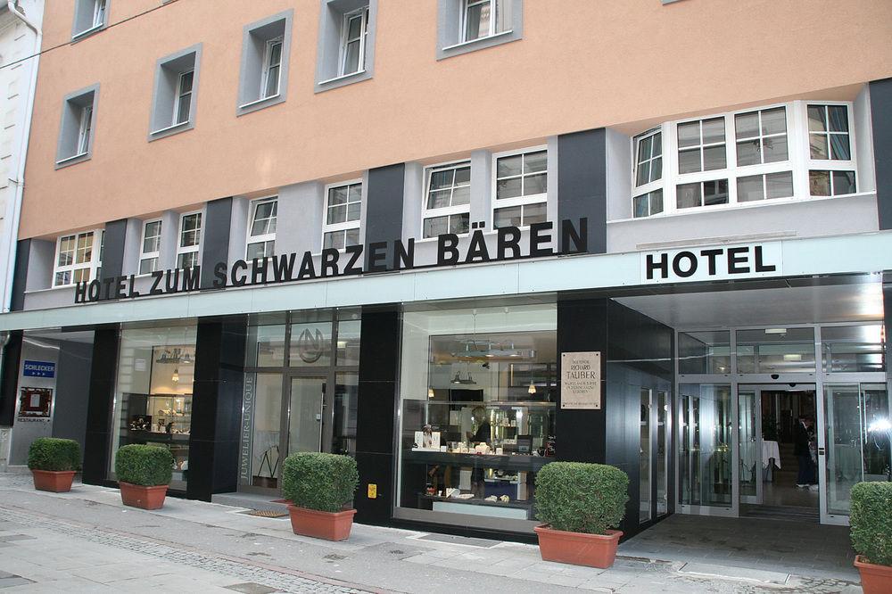 Hotel Schwarzer Baer Linz Esterno foto